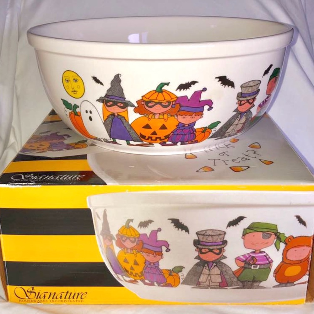 Ursula Dodge Halloween Goblin Trick or Treat Bowl in Original Box